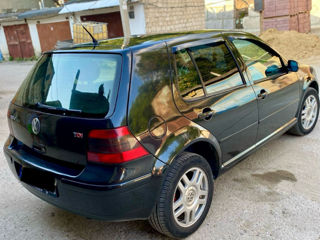 Volkswagen Golf foto 2