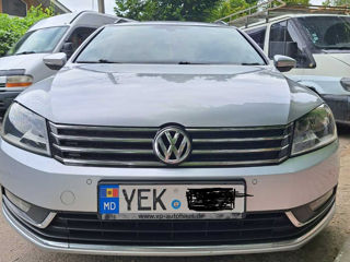 Volkswagen Passat foto 1