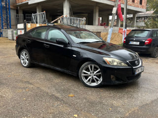 Lexus IS Series