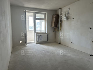 Apartament cu 2 camere, 79 m², 10 cartier, Bălți foto 6