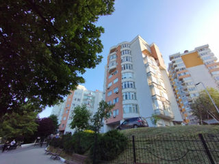 Apartament cu 1 cameră, 80 m², Centru, Chișinău foto 9