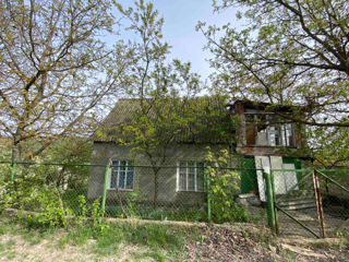 Продаётся дачный домик всего в 22 км. от Кишинёва.