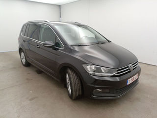 Volkswagen Touran foto 3