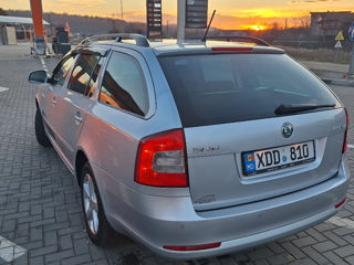 Skoda Octavia foto 2