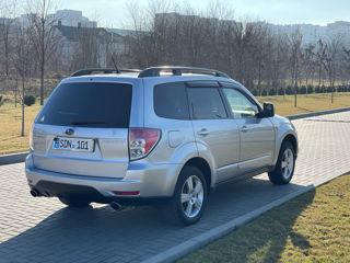 Subaru Forester foto 5