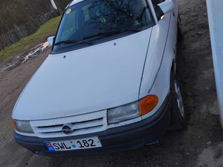 Opel Astra foto 2