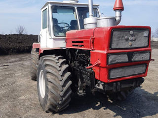 Tractor T 150 foto 4