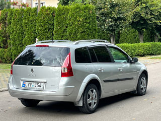 Renault Megane foto 4