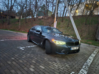 BMW 5 Series foto 8