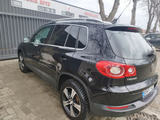 Volkswagen Tiguan foto 5