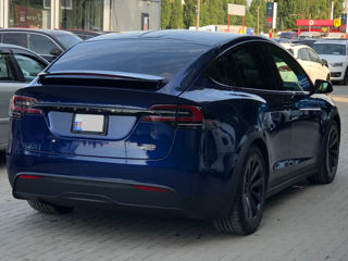 Tesla Model X foto 5