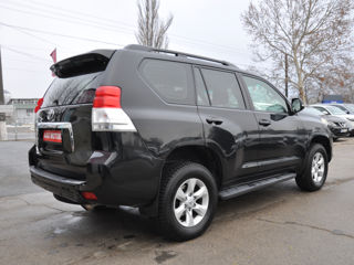 Toyota Land Cruiser Prado foto 4