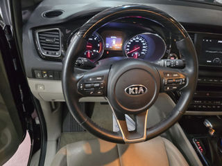 KIA Carnival foto 9