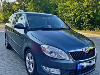 Skoda Fabia foto 2