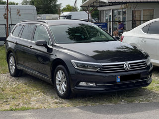 Volkswagen Passat foto 4