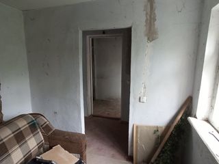 Vila in s.Chetroasa,Criuleni,supaf. 62 m2 pe 6 ari,cu (en.el.,gaz,fintina) la 20 km de Chisinau foto 3