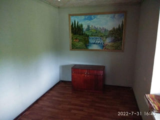 Se vinde casa in sectorul vile Ceachir suburbia Ungheni. foto 4
