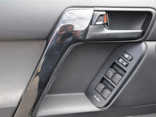 Toyota Land Cruiser Prado foto 13