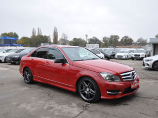 Mercedes C-Class foto 3