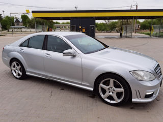 Mercedes S-Class foto 2