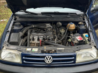 Volkswagen Vento foto 6