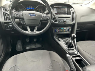 Ford Focus foto 9