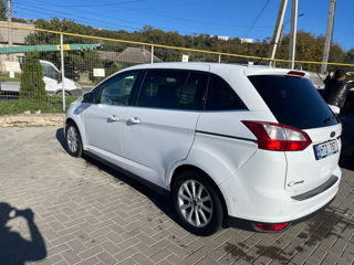 Ford Grand C-MAX foto 4