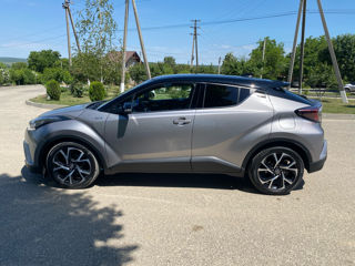 Toyota C-HR foto 8