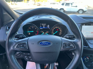 Ford Kuga foto 17