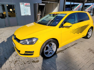 Volkswagen Golf foto 2