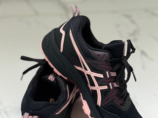 Новые Женские Беговые Кроссовки Asics.