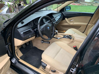 BMW 5 Series foto 9