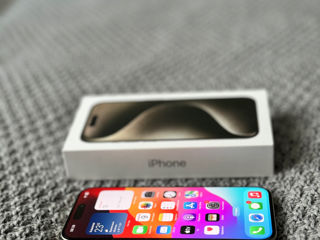 iPhone 15 Pro Max Bateri 93% foto 7