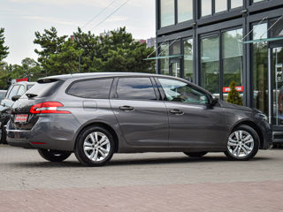 Peugeot 308 foto 2