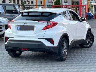 Toyota C-HR foto 5