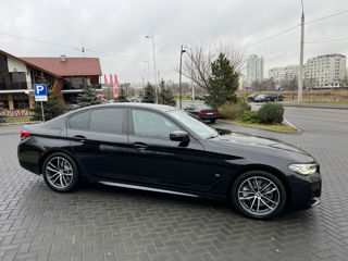 BMW 5 Series foto 4