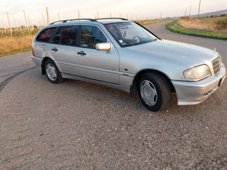 Mercedes C-Class