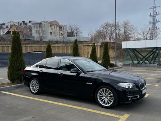 BMW 5 Series foto 4