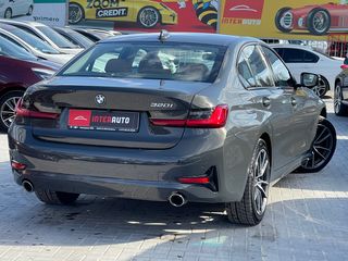 BMW 3 Series foto 4