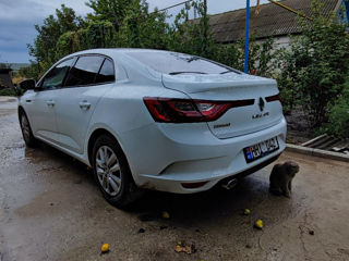 Renault Megane foto 9