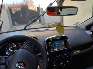 Renault Clio foto 8