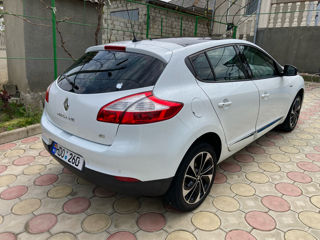 Renault Megane foto 2