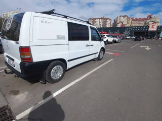 Mercedes Vito foto 2