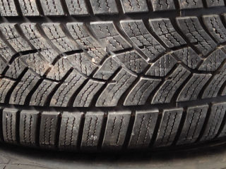 Pirelli  de vînzare 225/50/r17 runflat foto 2