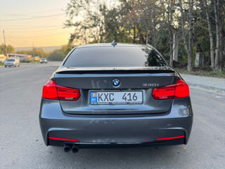 BMW 3 Series foto 4