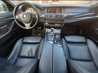 BMW 5 Series foto 8