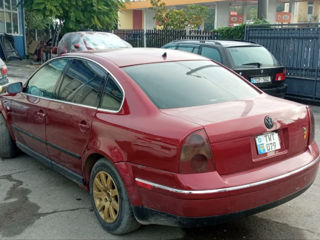 Volkswagen Passat foto 2