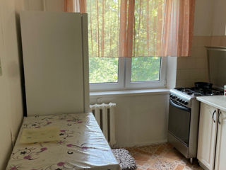 Apartament cu 2 camere, 55 m², Botanica, Chișinău foto 7