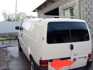 Volkswagen T4 foto 1