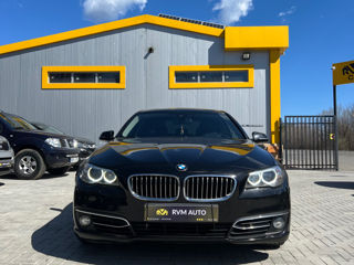 BMW 5 Series foto 2